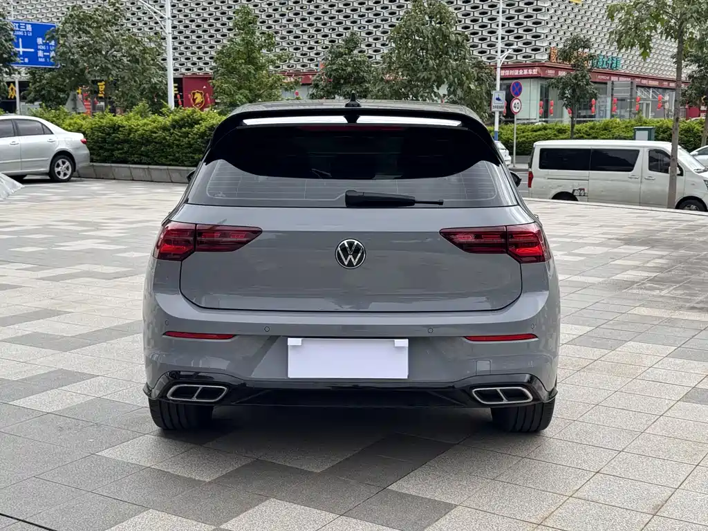 Volkswagen Golf — миниатюра 3