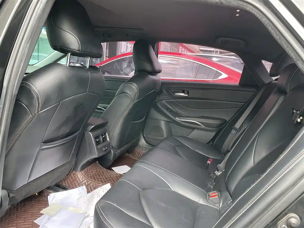 Toyota Avalon — миниатюра 5