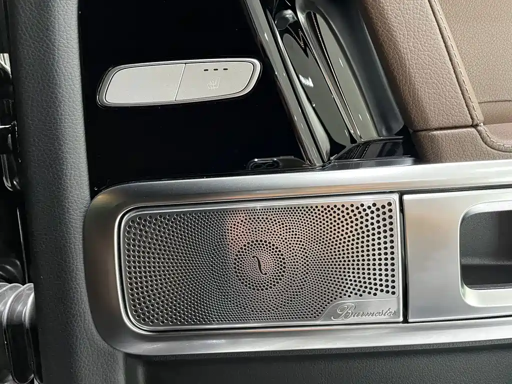 Mercedes-Benz G-Class — миниатюра 12