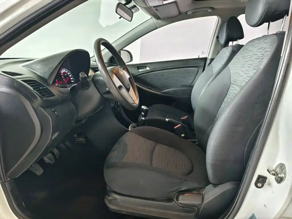 Hyundai Ruiyi — миниатюра 8