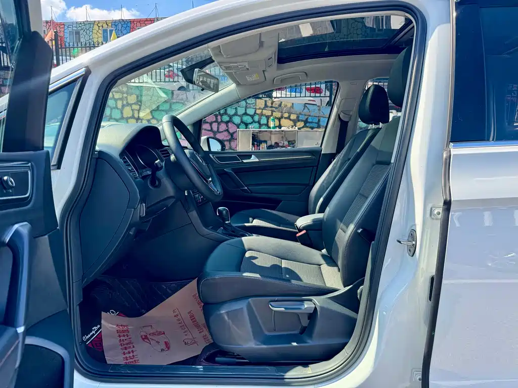 Volkswagen Golf Sportsvan — миниатюра 4