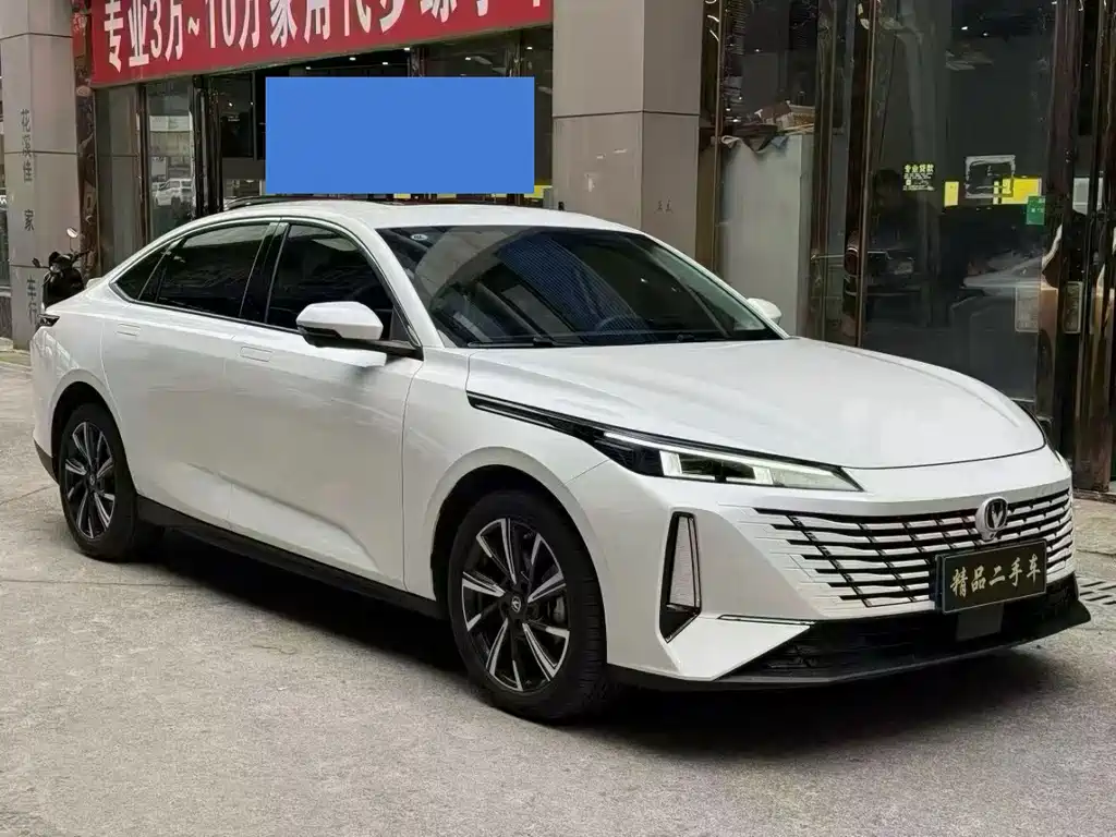 Changan Eado — миниатюра 3