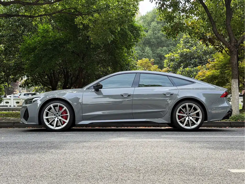 Audi RS 7 — миниатюра 10