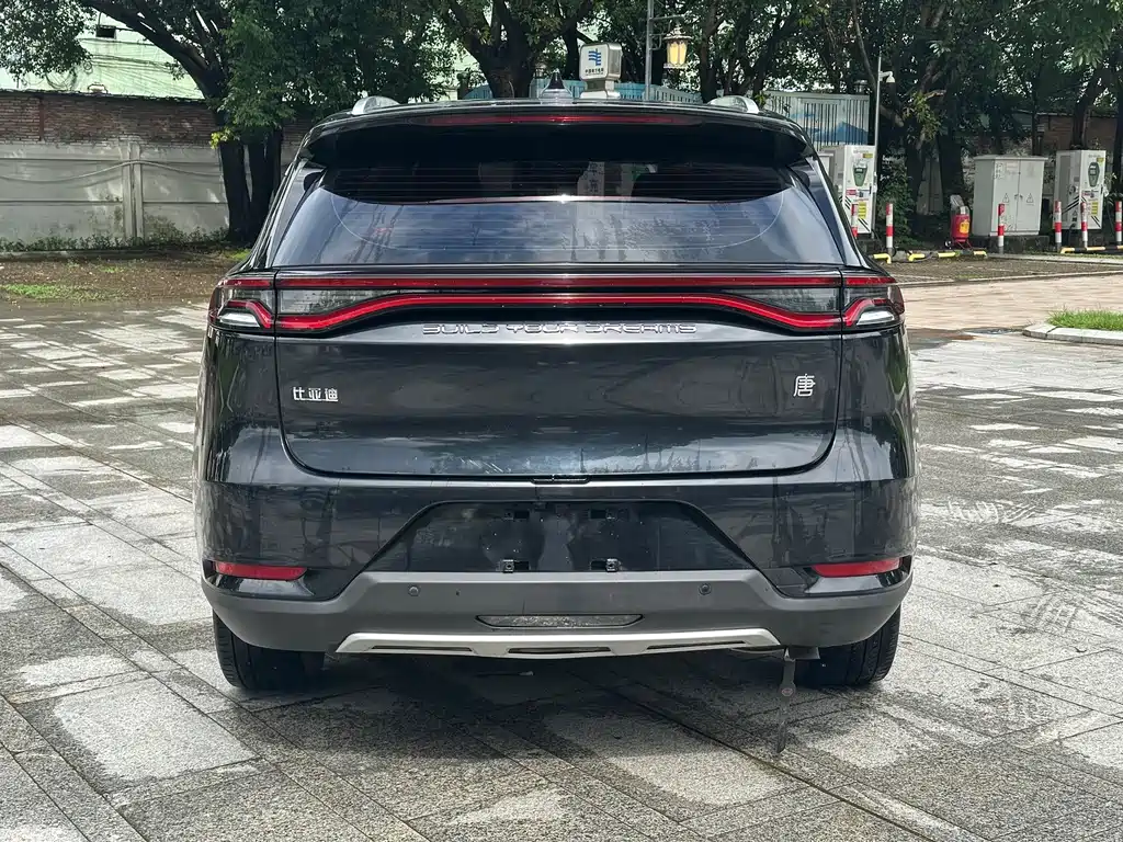 BYD Tang — миниатюра 3