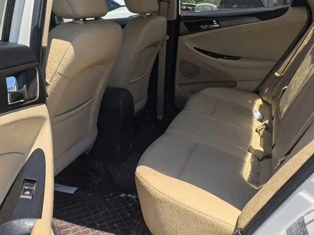 Changan Eado — миниатюра 6