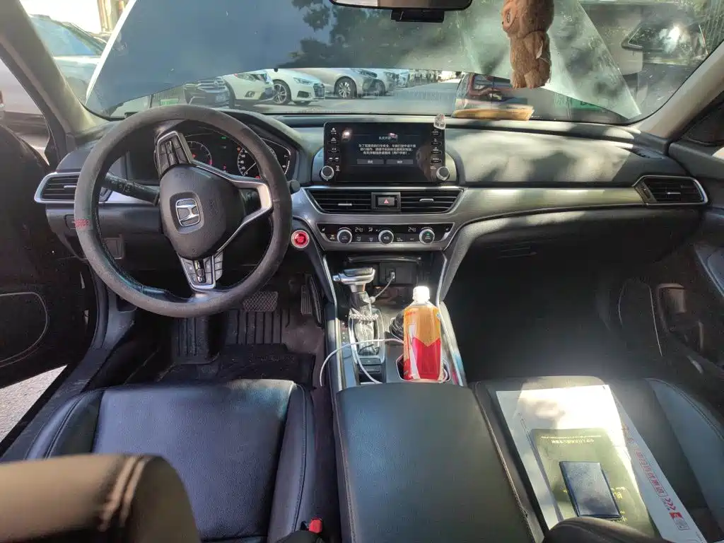 Honda Accord — миниатюра 10