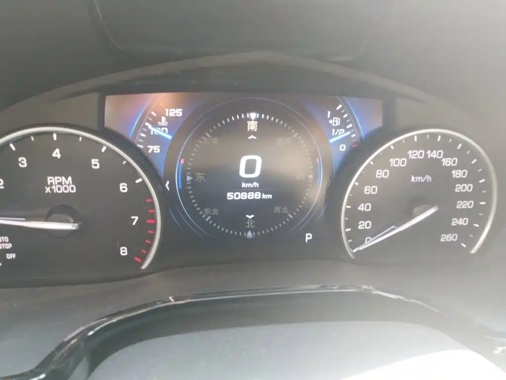 Cadillac XT5 — миниатюра 13