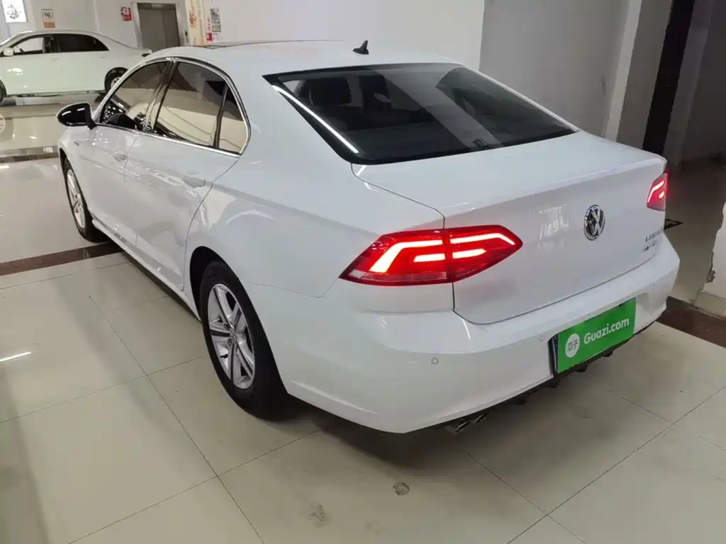 Volkswagen Lamando — миниатюра 5
