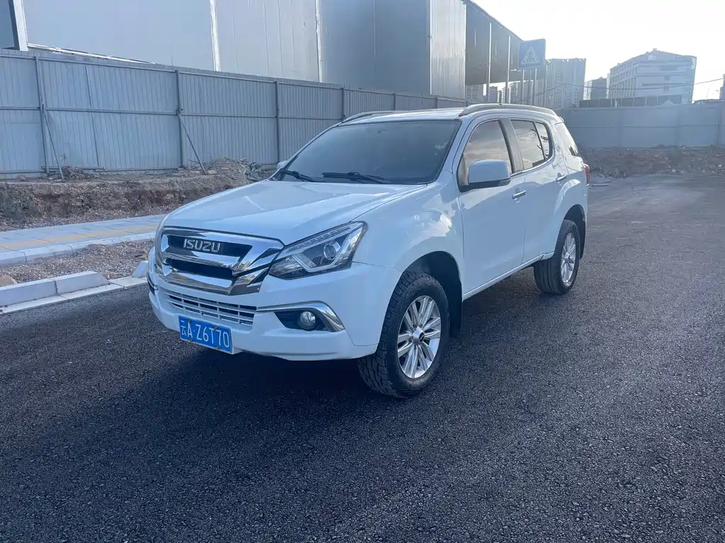 Купить Isuzu MU-X
