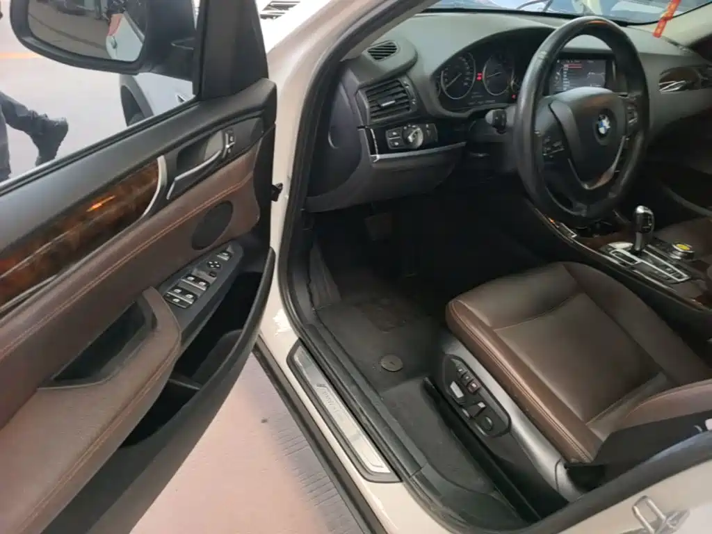 BMW X3 (Import) — миниатюра 16