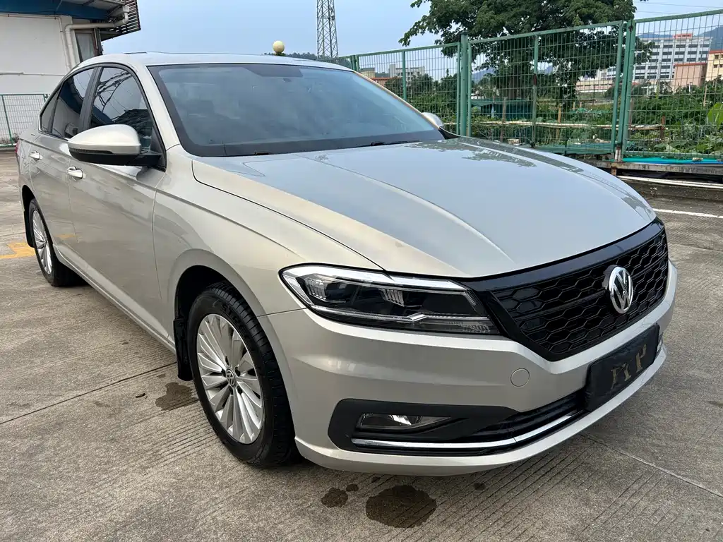 Volkswagen Lavida — миниатюра 3