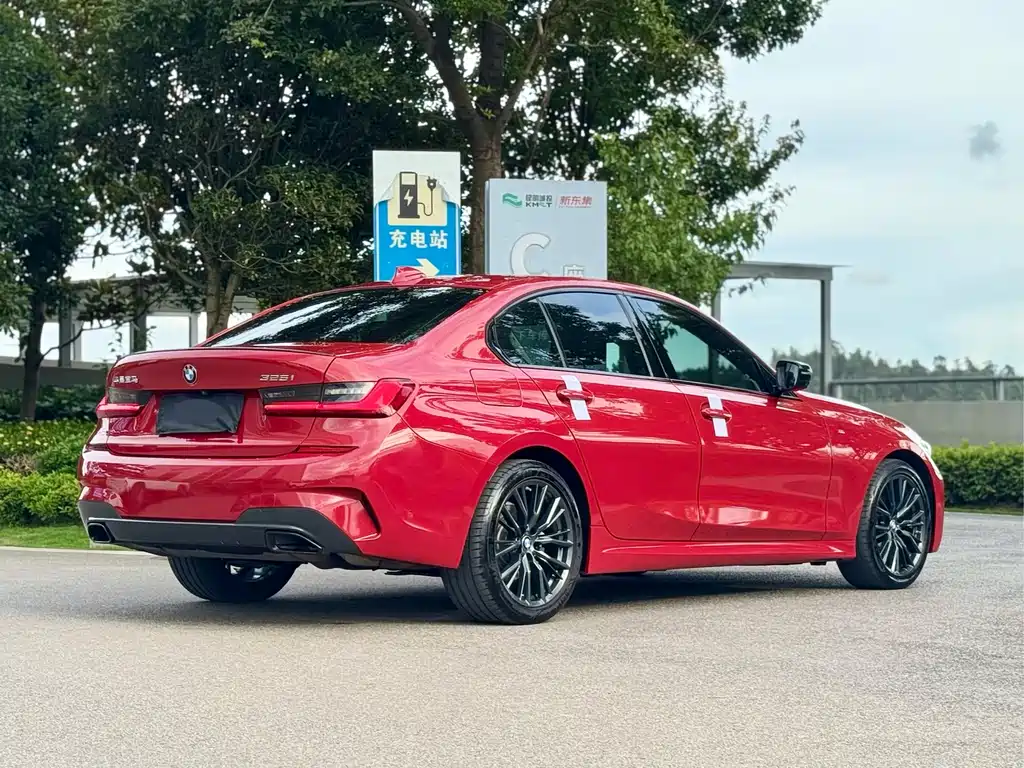 BMW 3 Series — миниатюра 9