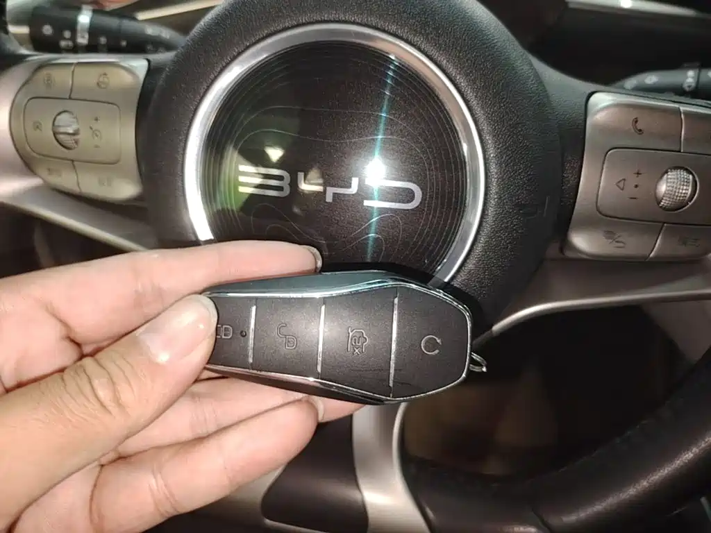 BYD Dolphin — миниатюра 9
