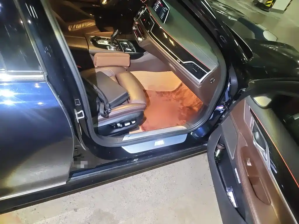 BMW 7 Series — миниатюра 18