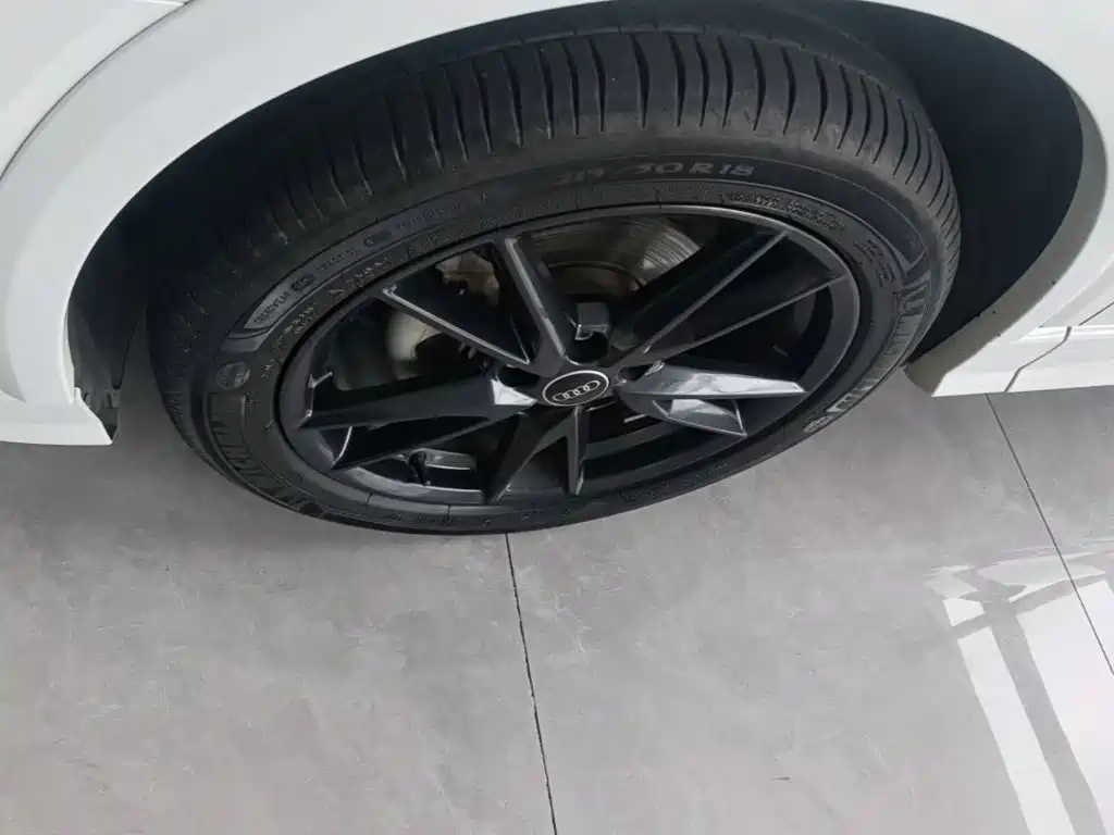 Audi Q2L — миниатюра 23