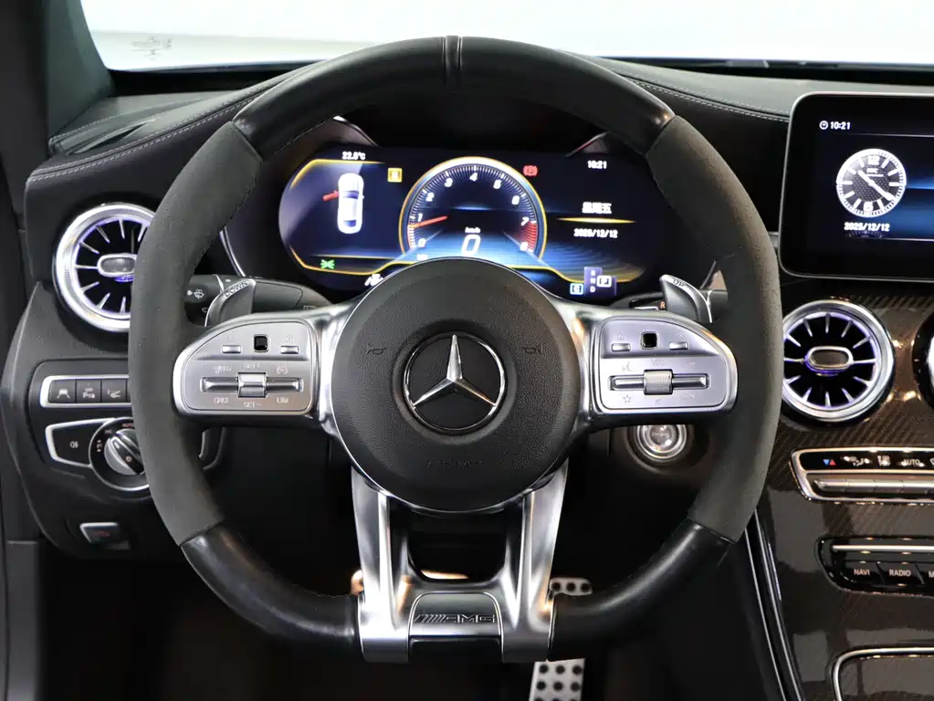 MERCEDES-BENZ C CLASS AMG