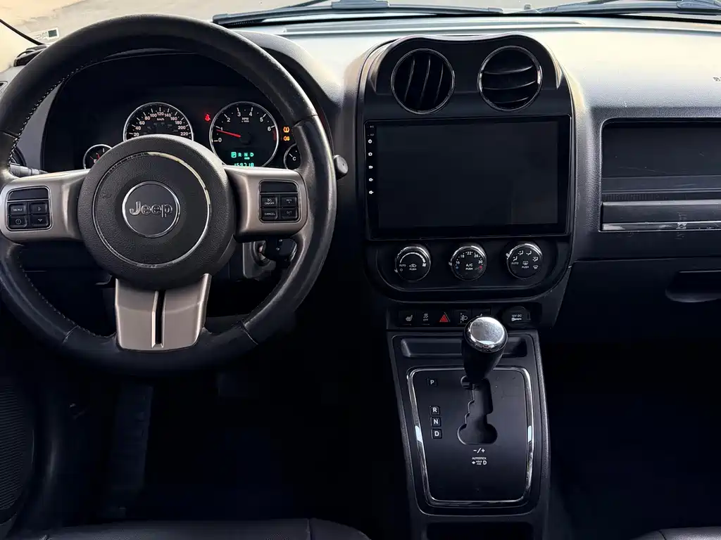 Jeep Patriot — миниатюра 12