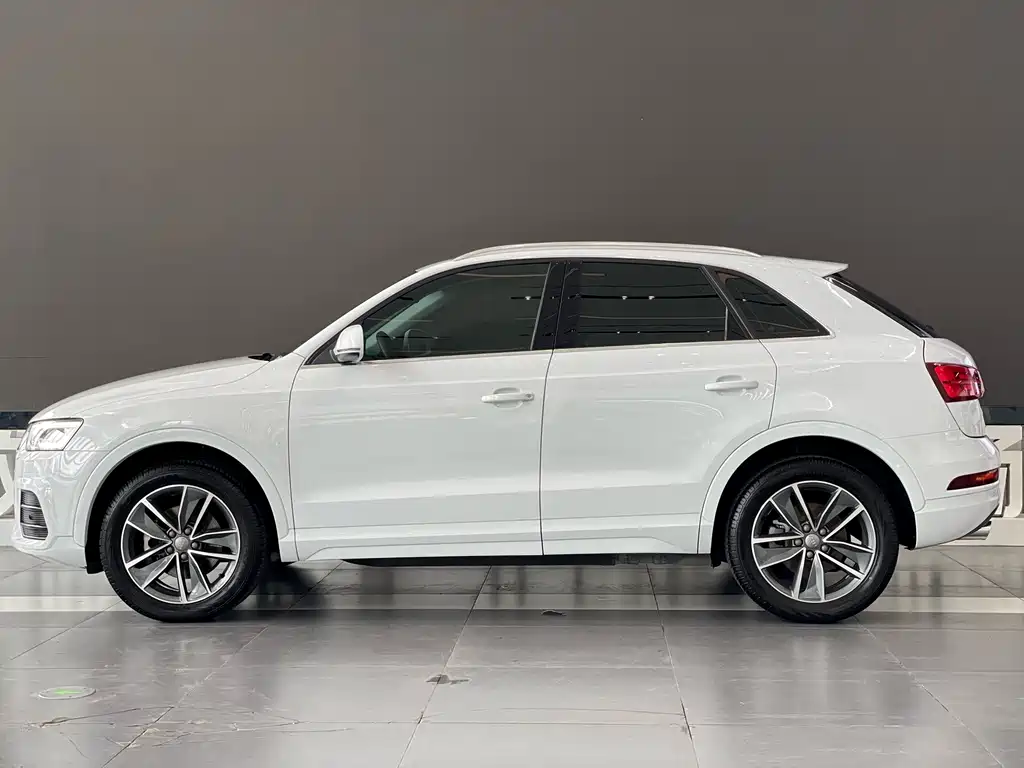 Audi Q3 — миниатюра 7
