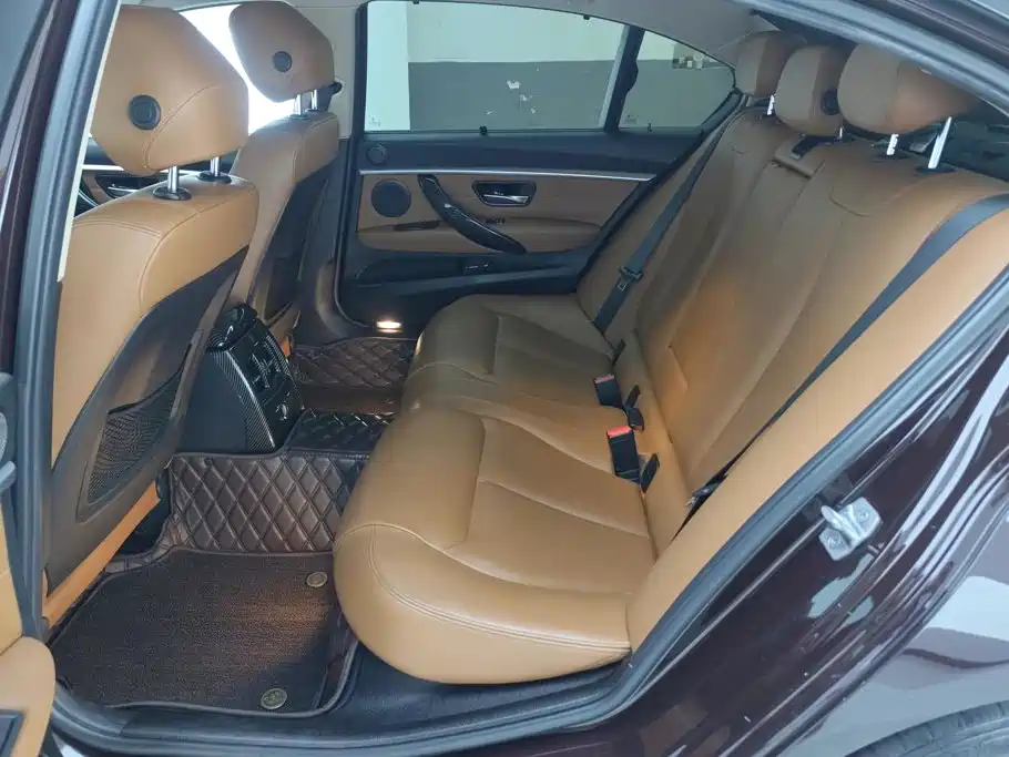 BMW 3 Series — миниатюра 11