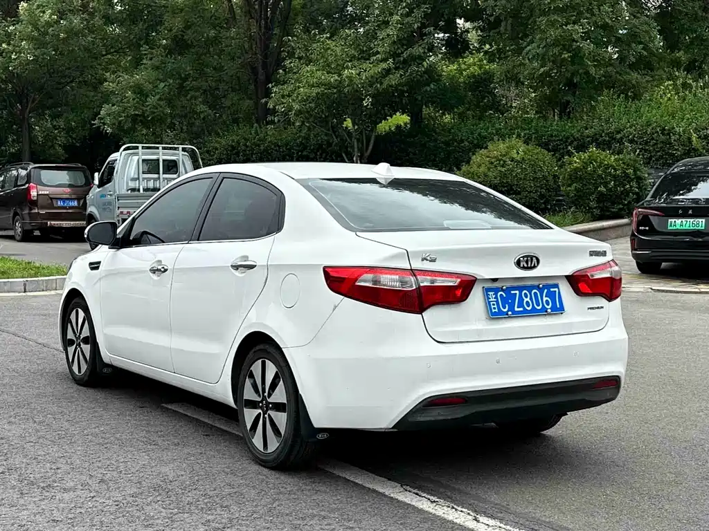 Kia K2 — миниатюра 4