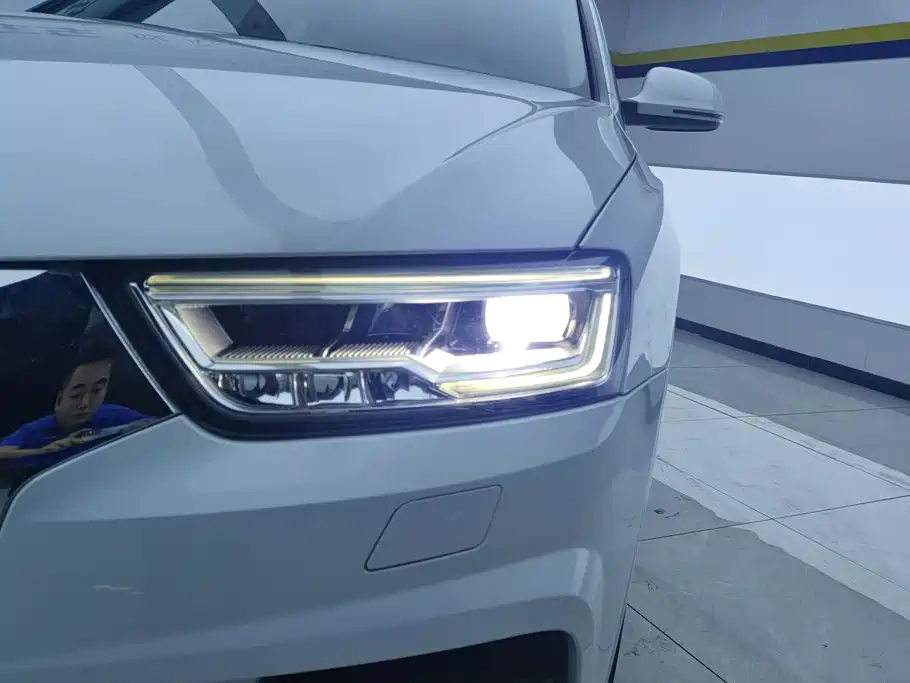Audi Q3 — миниатюра 5