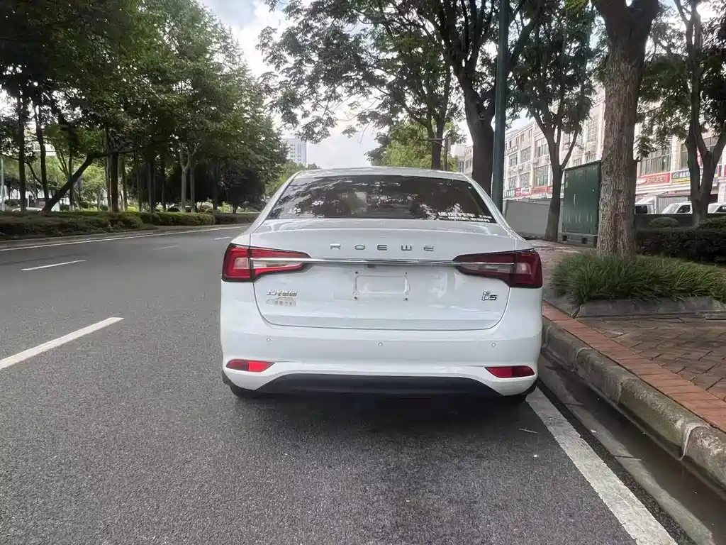 Roewe i5 — миниатюра 8