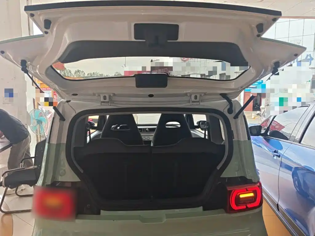 Wuling MINIEV — миниатюра 19