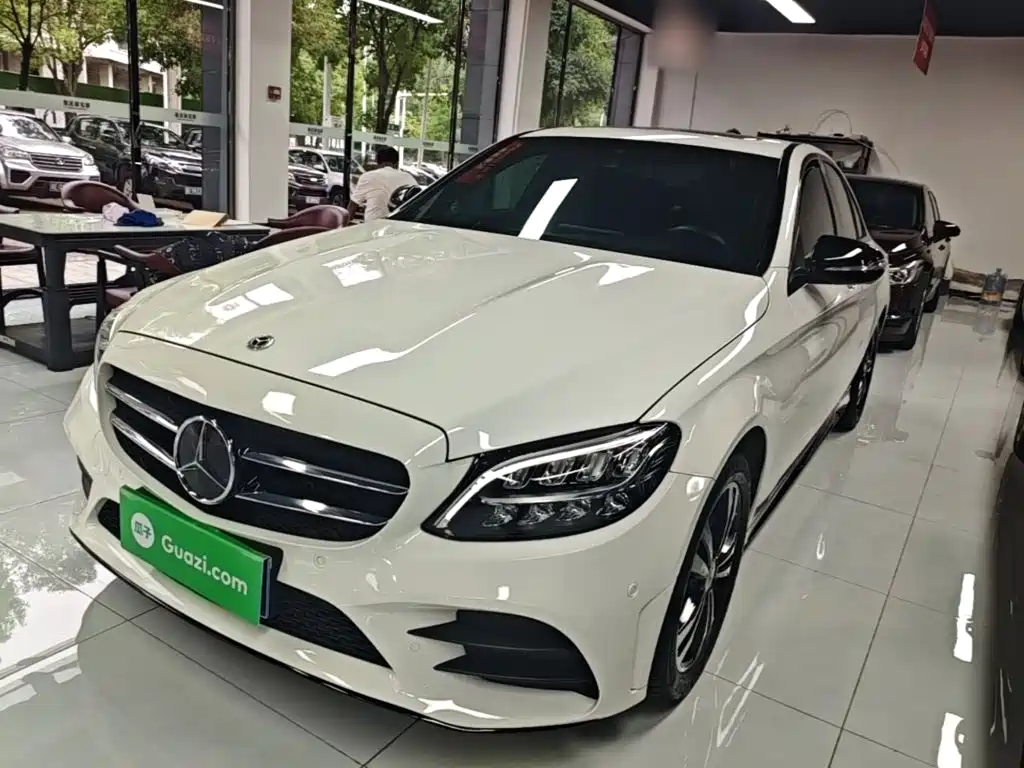 Mercedes-Benz C-Class — миниатюра 2