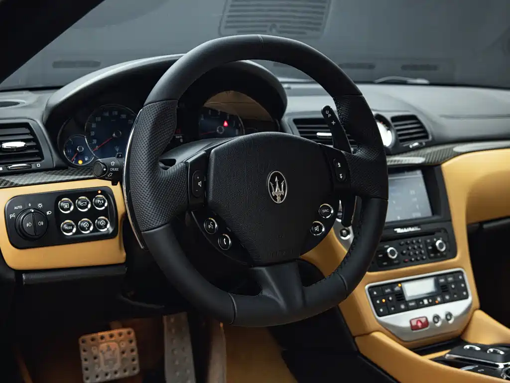 Maserati GranTurismo — миниатюра 12