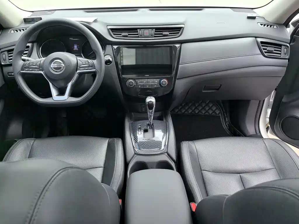 Nissan X-Trail — миниатюра 10