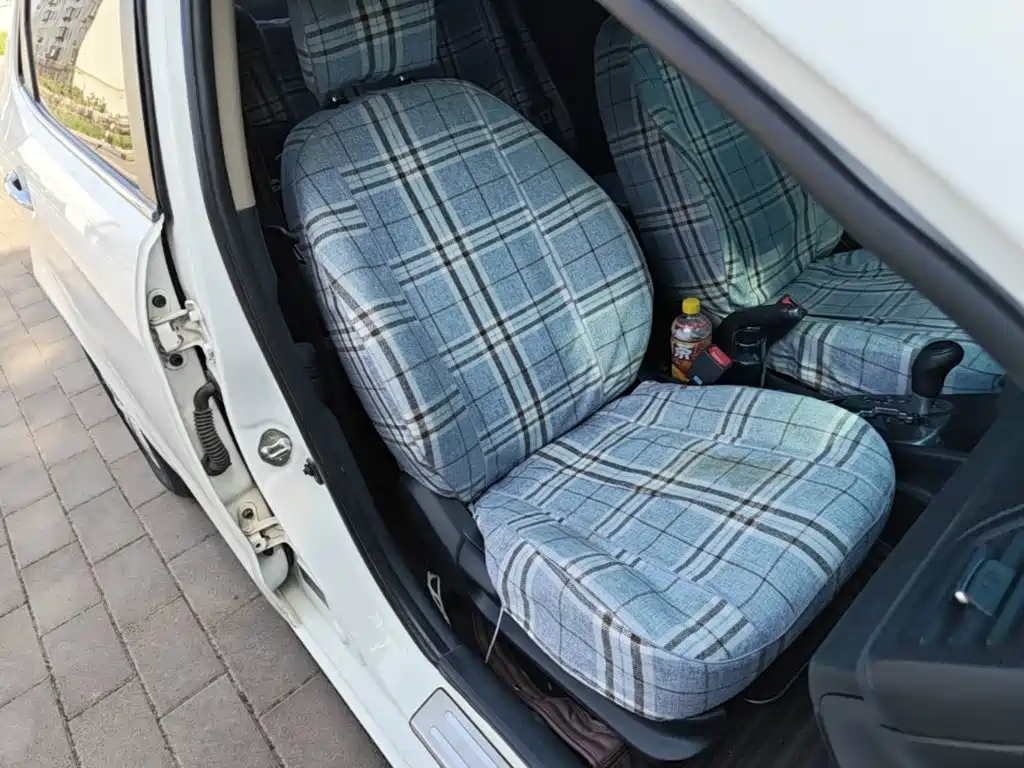 Kia K2 — миниатюра 25