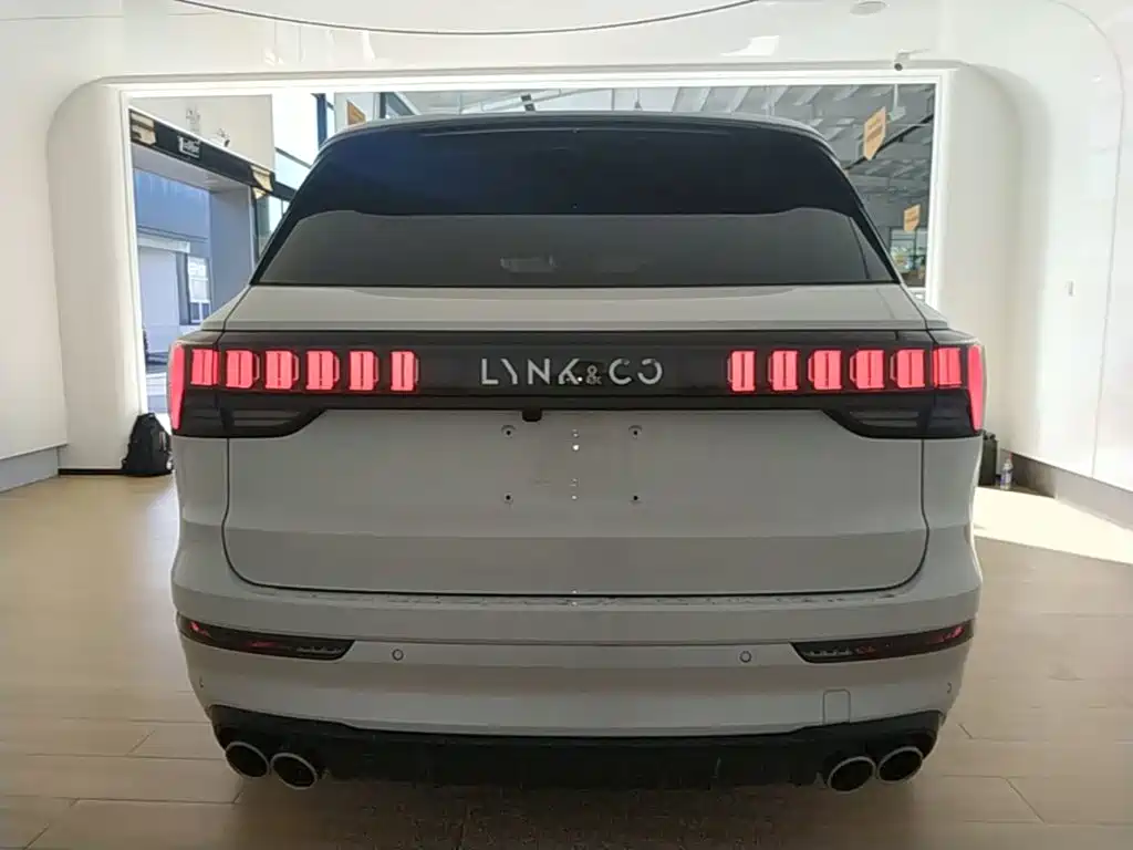 Lynk & Co 09 — миниатюра 6