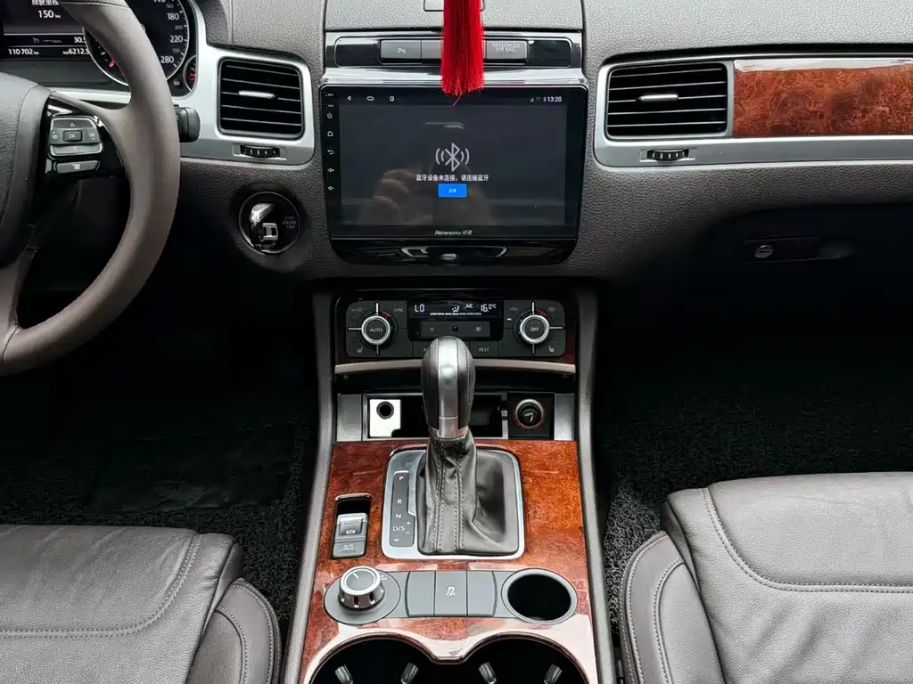 Volkswagen Touareg — миниатюра 6