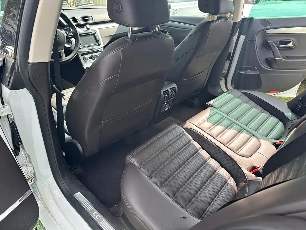Volkswagen CC — миниатюра 5