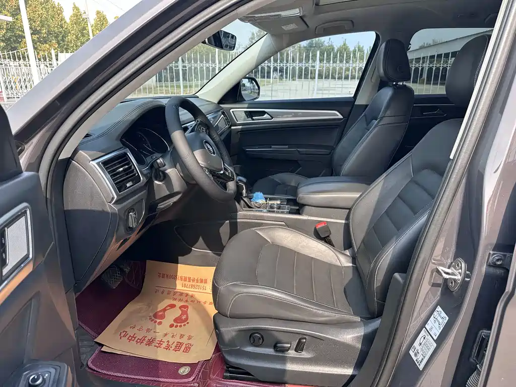 Volkswagen Teramont — миниатюра 7