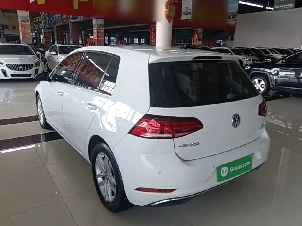 Volkswagen Golf — миниатюра 5