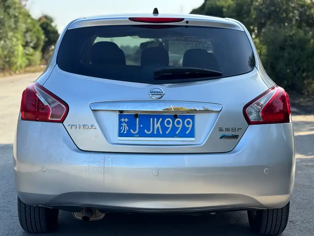 Nissan Tiida 2011 1.6L CVT