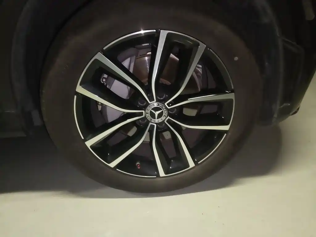 Mercedes-Benz GLC — миниатюра 24