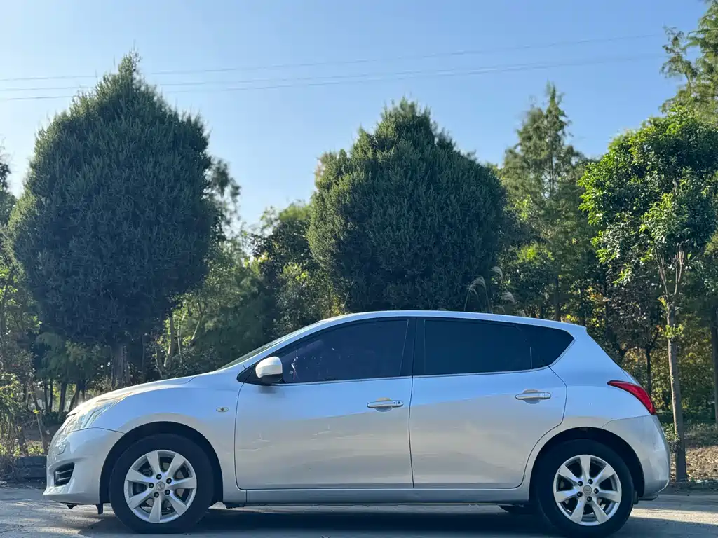 Nissan Tiida 2011 1.6L CVT