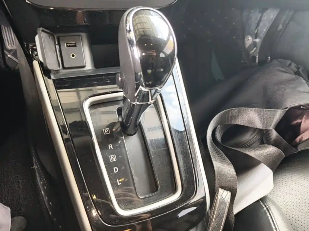 Nissan Sylphy — миниатюра 14