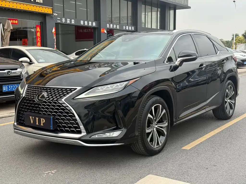 Lexus RX 2020