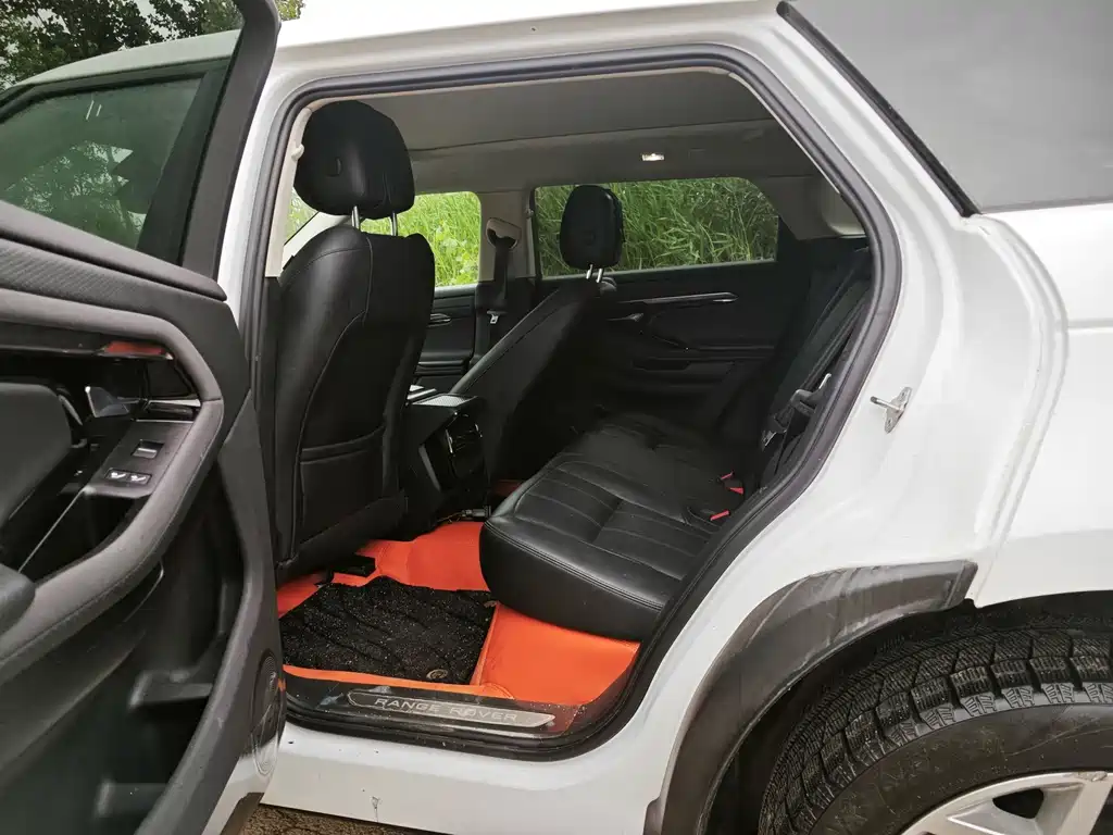 Land Rover Evoque — миниатюра 5