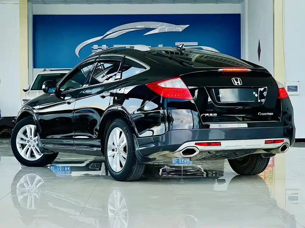 Honda Crosstour — миниатюра 6