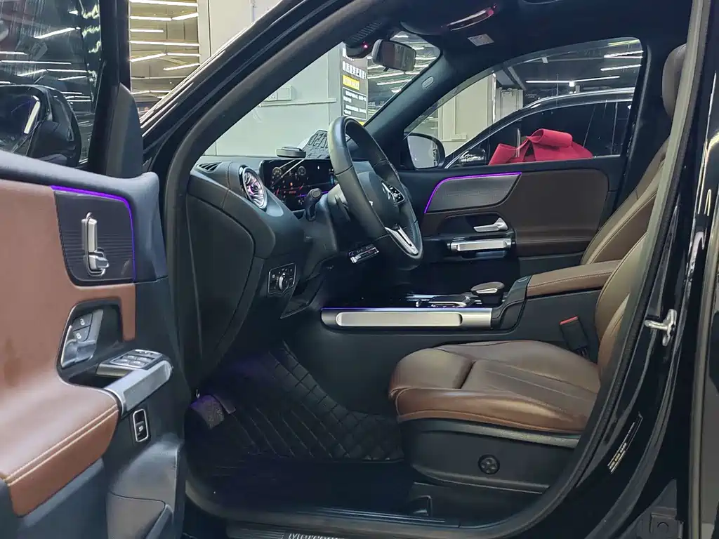 Mercedes-Benz GLB — миниатюра 7