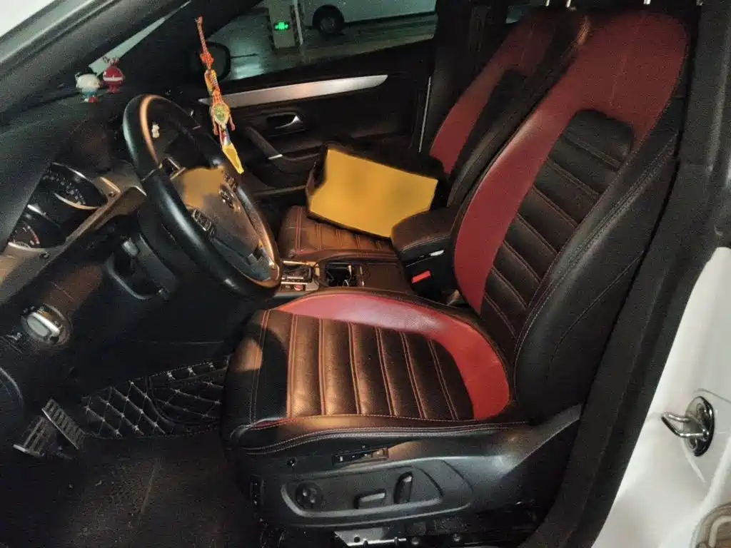 Volkswagen CC — миниатюра 8
