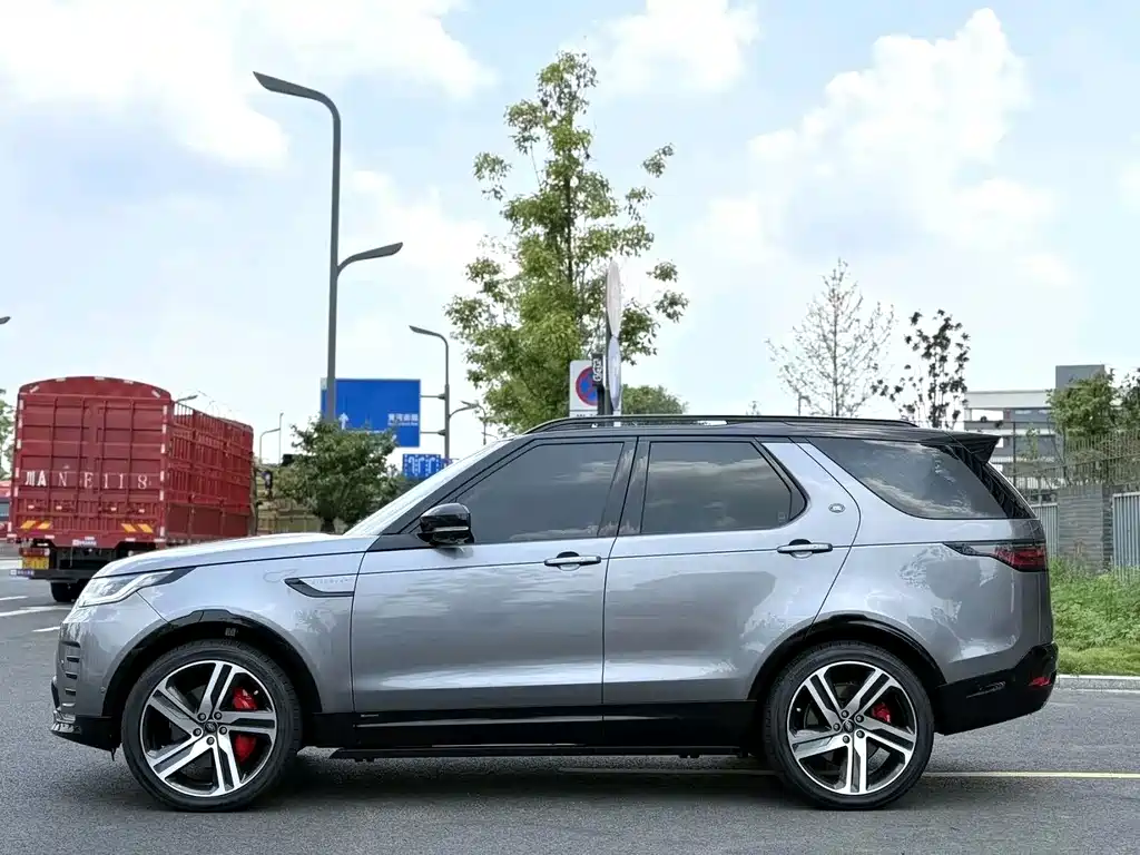 Land Rover Discovery — миниатюра 9