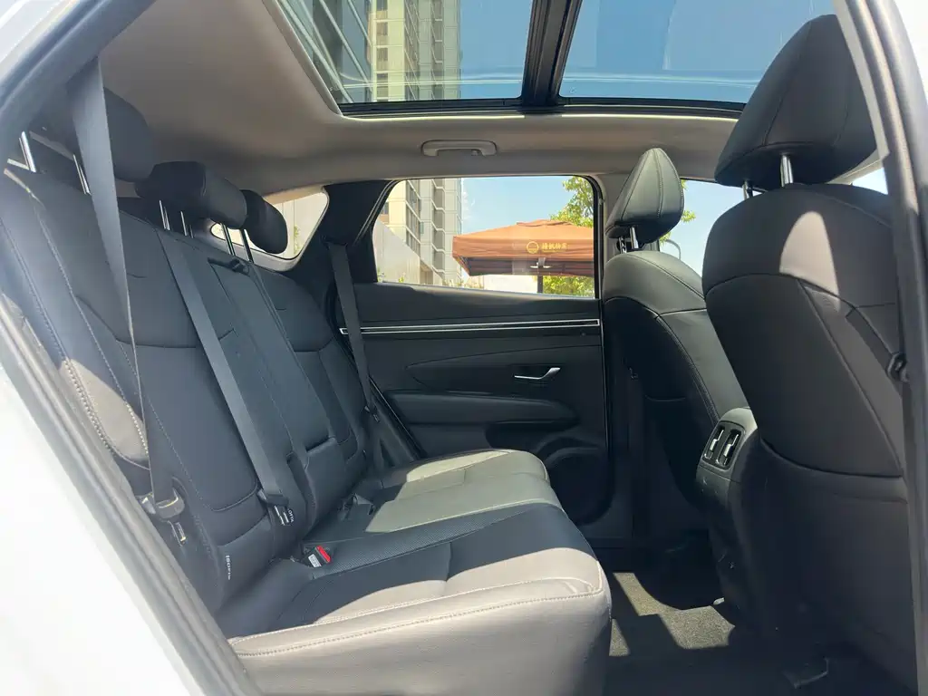 Hyundai Tucson — миниатюра 12