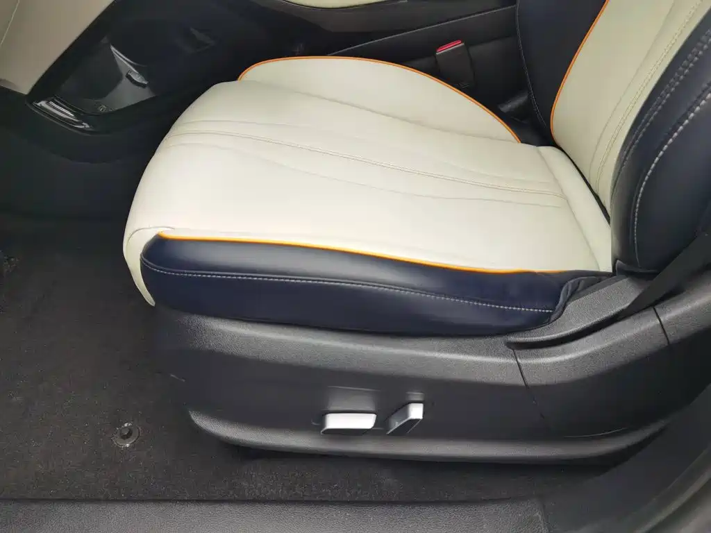 BYD PLUS New Energy — миниатюра 20