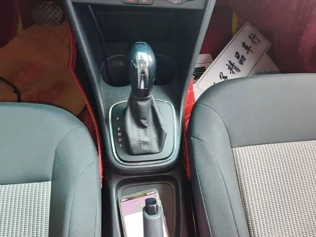 Volkswagen Polo — миниатюра 14