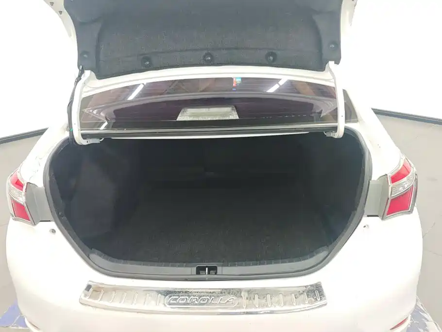 Toyota Corolla — миниатюра 4